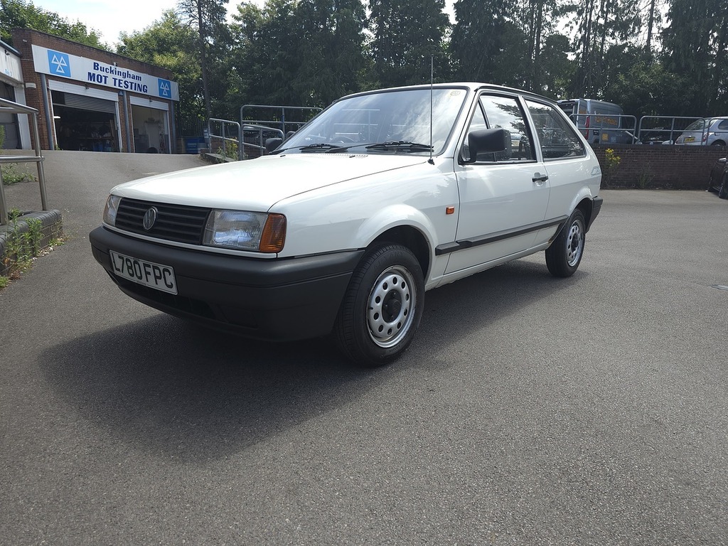 Volkswagen Polo Polo Polo Collectorscoupe Fox Coupe 1.0 P White