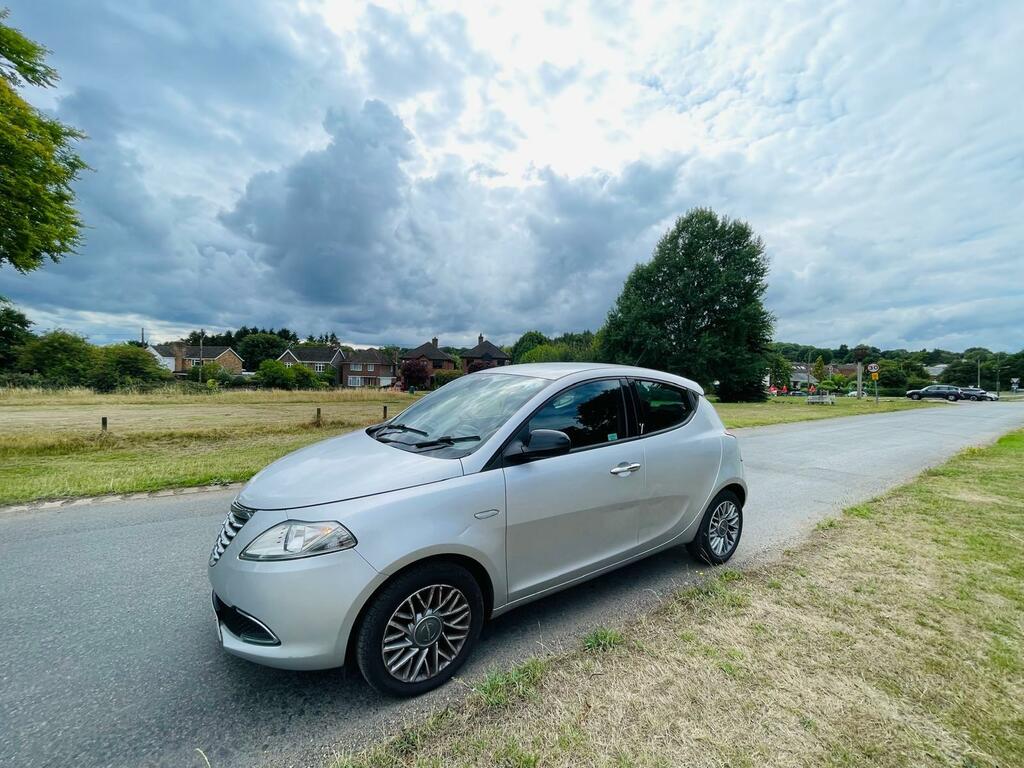 Chrysler Ypsilon 1.2 Se Euro 5 Ss Silver #5