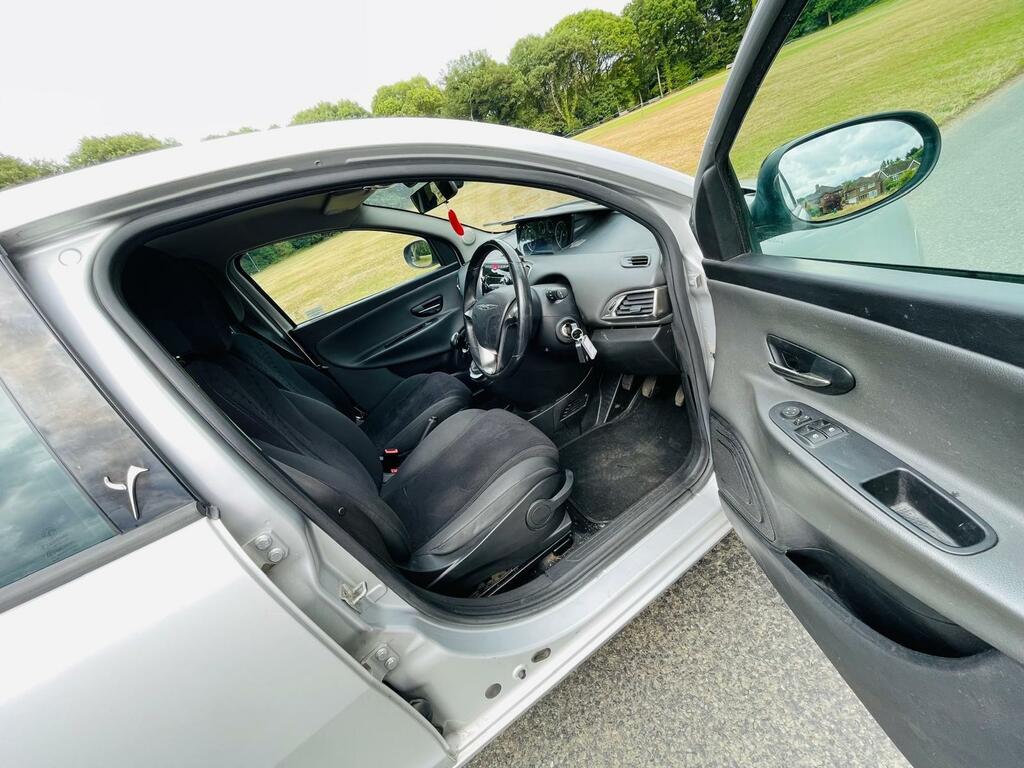 Chrysler Ypsilon 1.2 Se Euro 5 Ss Silver #3