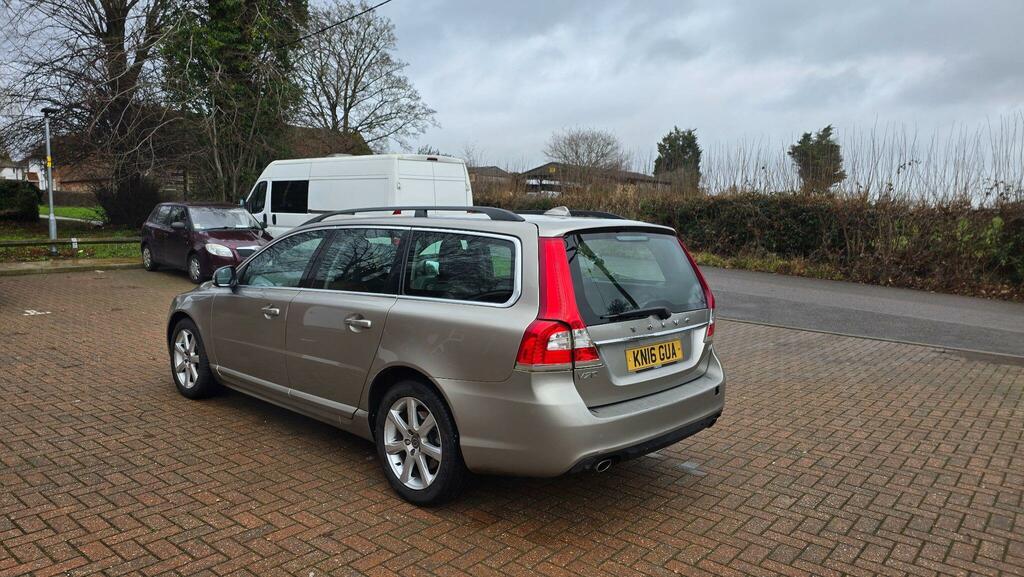 Volvo V70 2.0 D4 Se Nav Euro 6 Ss Gold #4