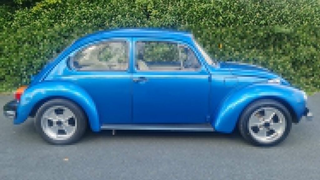Volkswagen Beetle 1303 Super Bug EVN665L Blue #6