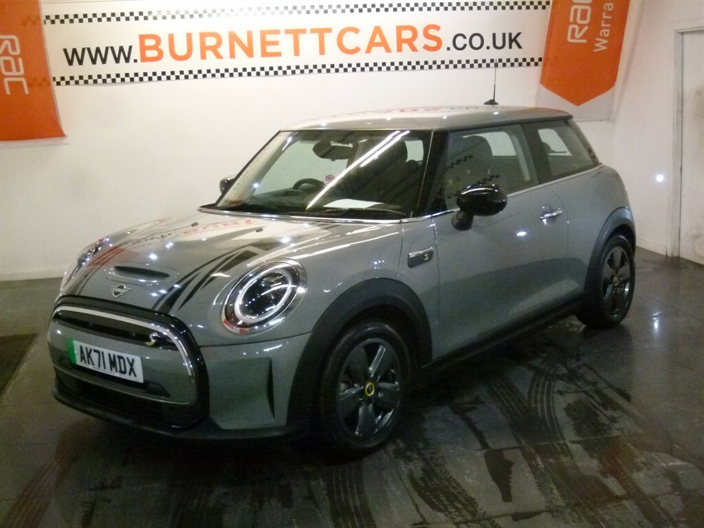 Mini Hatch Cooper S Level 1 Grey