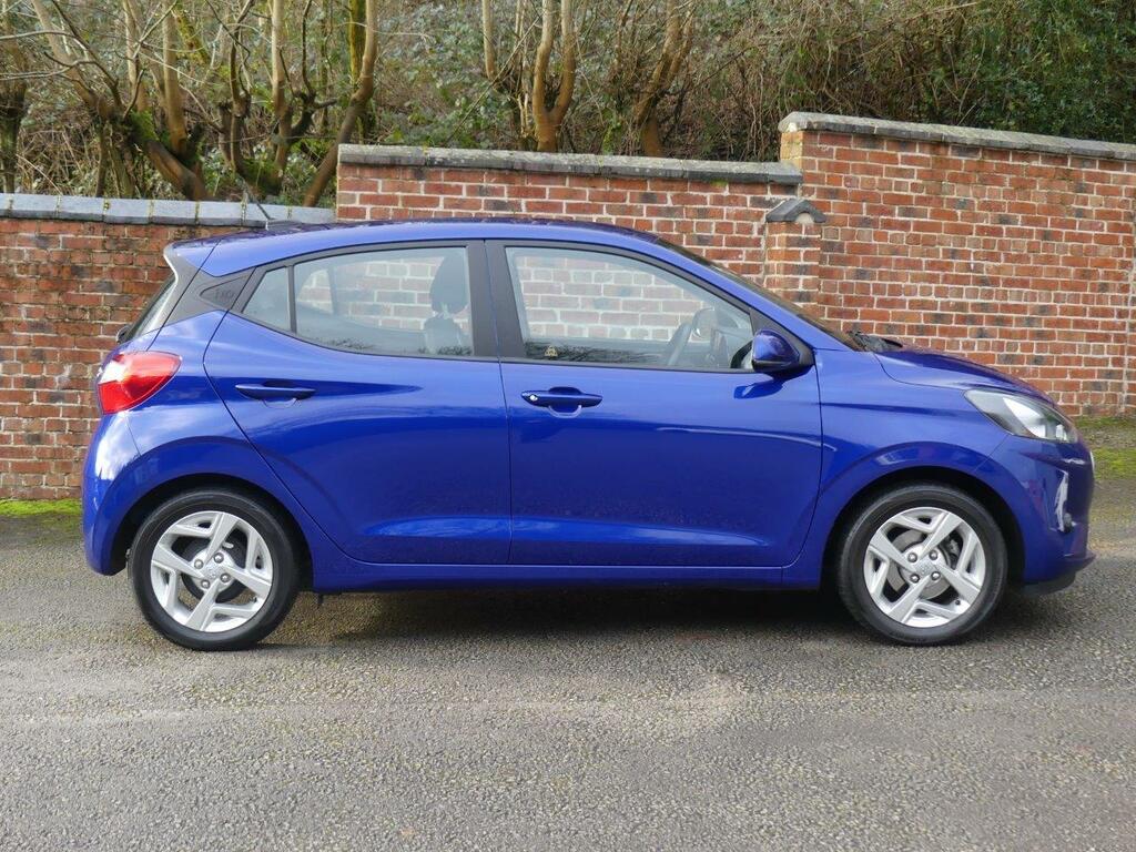 Hyundai I10 Hyundai I10 2323 1.0 Se Connect VN23MYX Blue #2