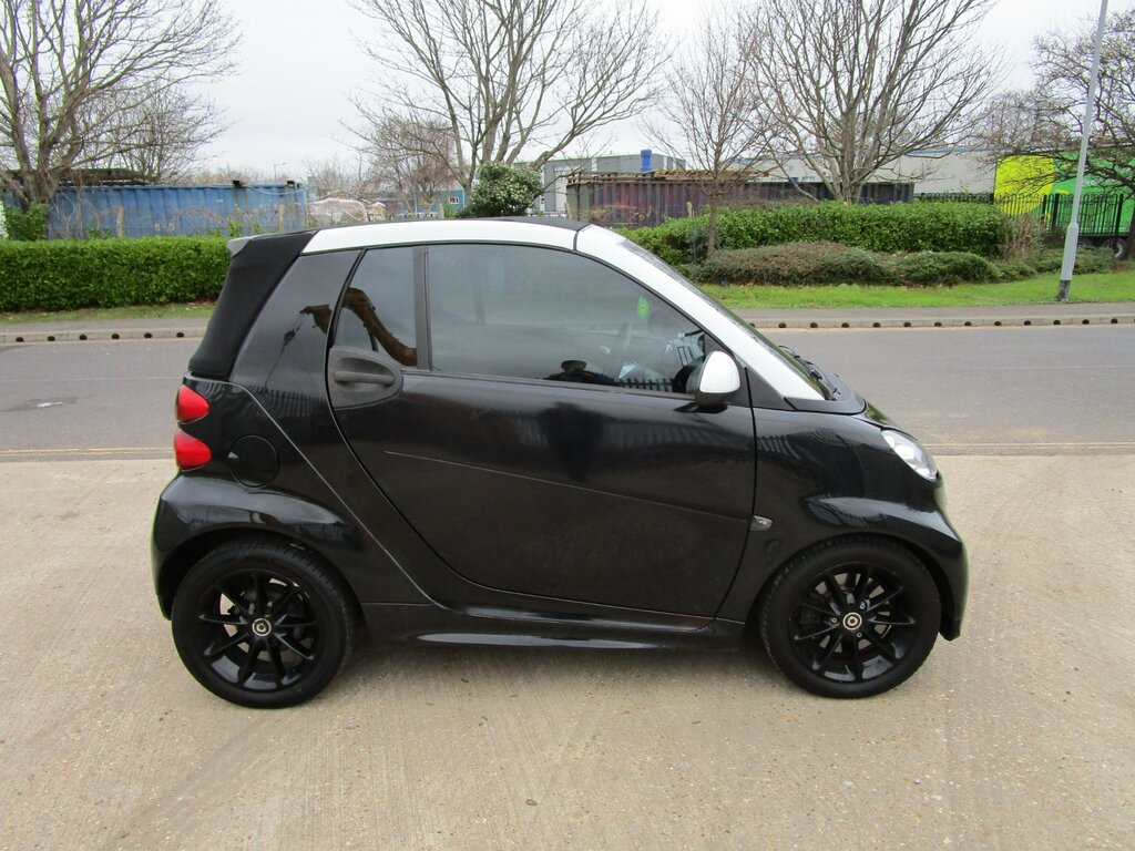 Smart Fortwo Cabrio Passion Mhd 2-Door Chain Driven 20 Pound Road Tax EJ14FOP Black #6