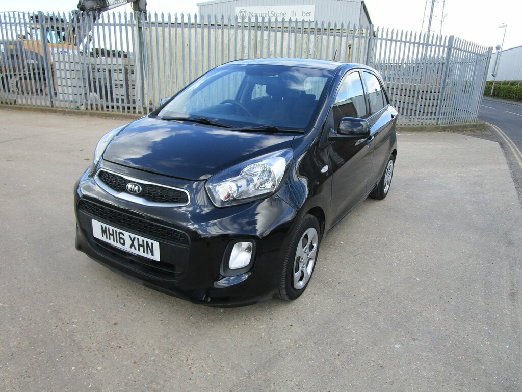 Kia Picanto 1, 5-Door Chain Driven, 20 Pound Road Tax MH16XHN Black #3