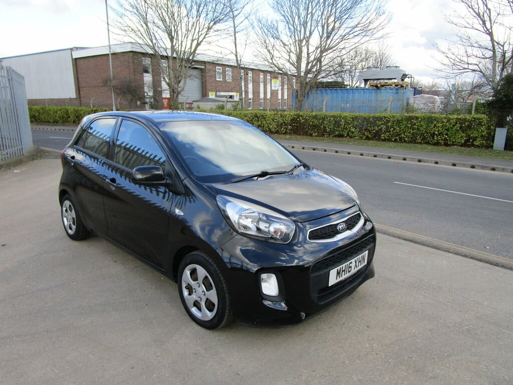 Kia Picanto 1, 5-Door Chain Driven, 20 Pound Road Tax Black