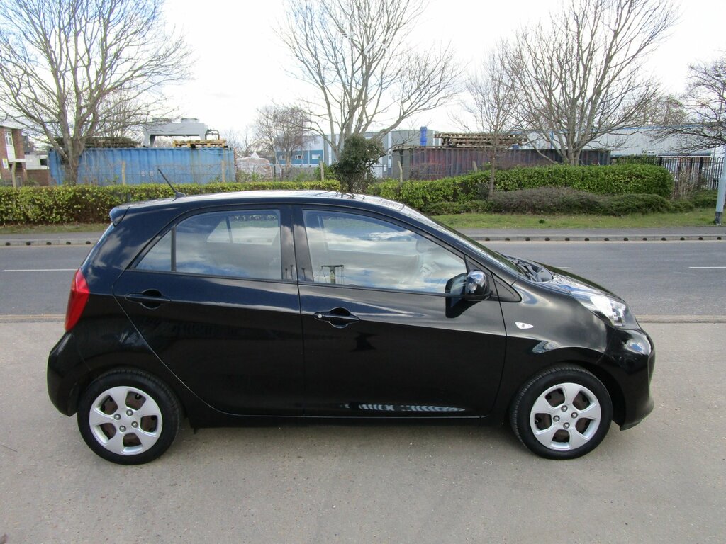 Kia Picanto 1, 5-Door Chain Driven, 20 Pound Road Tax MH16XHN Black #6