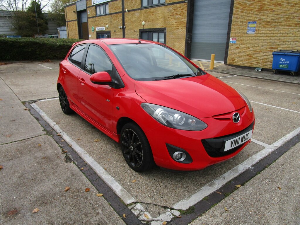 Mazda 2 1.3 Black Hatchback Euro 5 Red