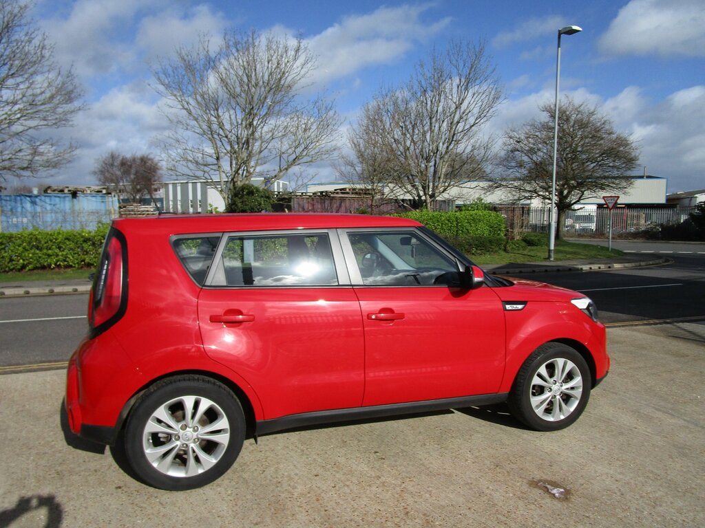 Kia Soul 1.6 Crdi Connect Plus Suv Euro 5 Red #6