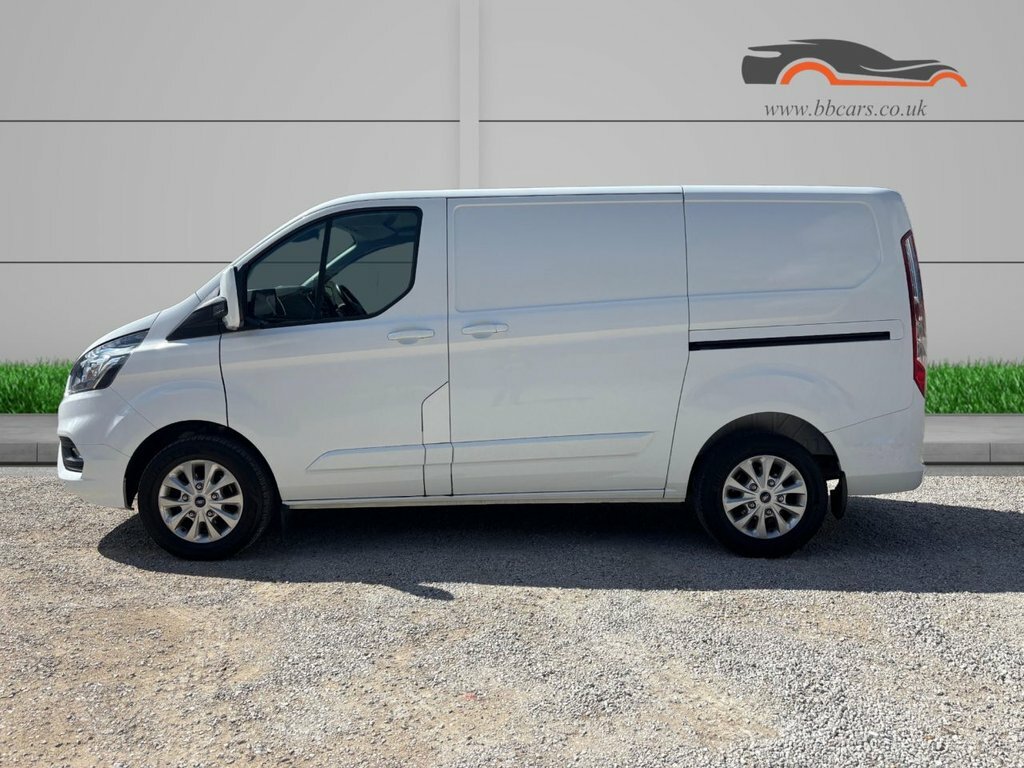 Ford Transit Custom 2L Limited ML71VUR White #2