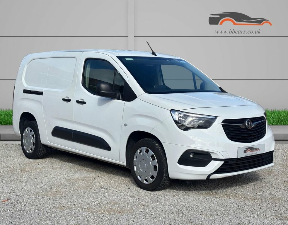 Vauxhall Combo 1.5L Sportive DY21OPG White #6
