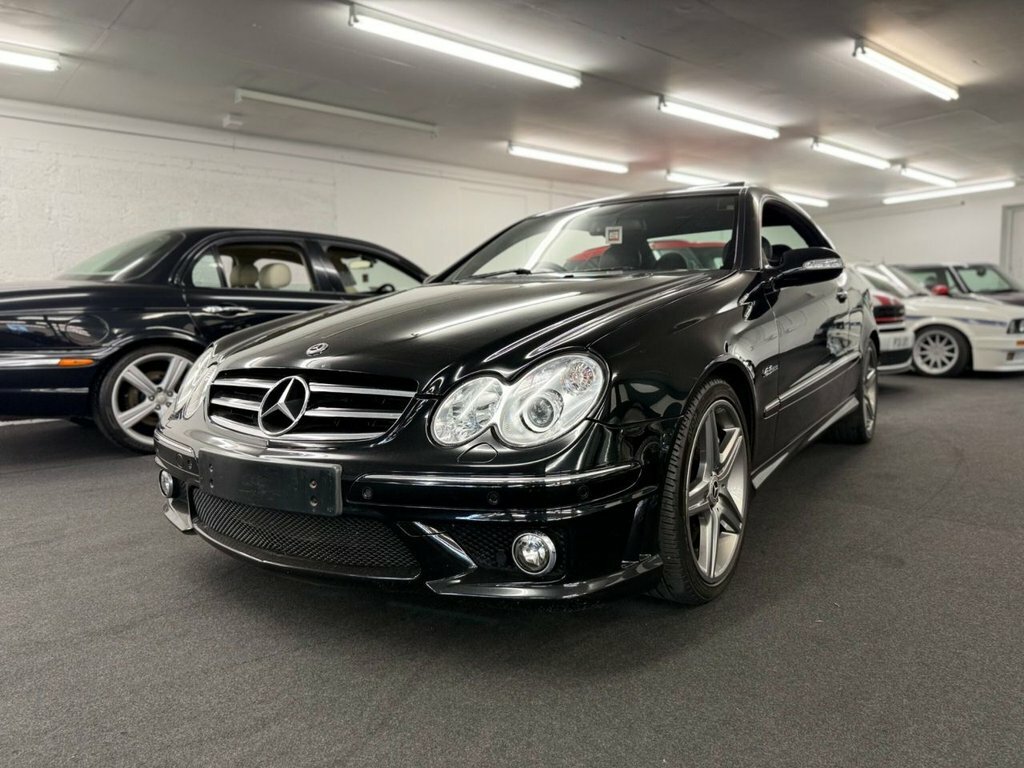 Mercedes-Benz CLK 6.2L Amg Black #4