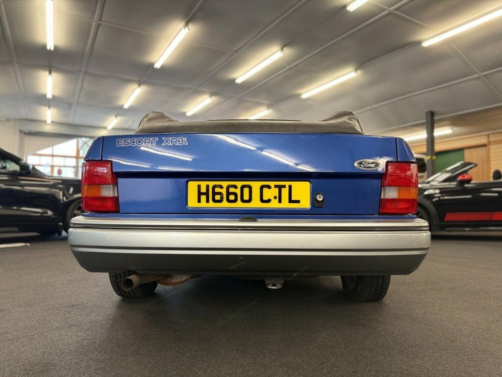 Ford Escort Xr3i Cabriolet Blue #5