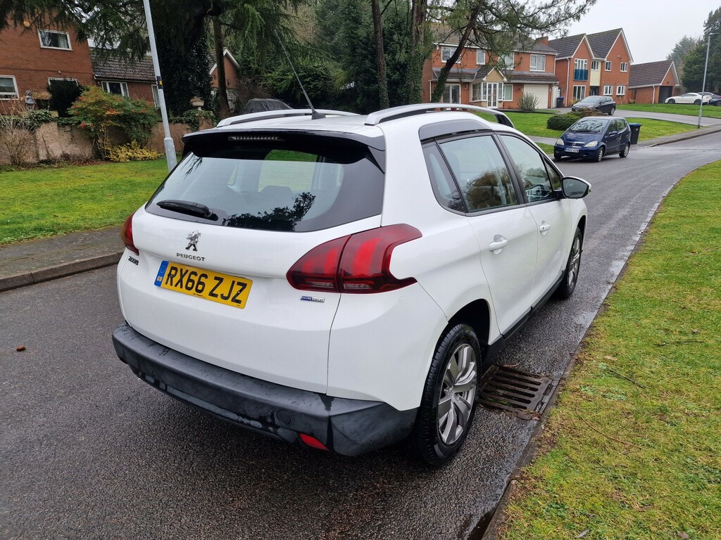 Peugeot 2008 1.2 Puretech Active RX66ZJZ White #5