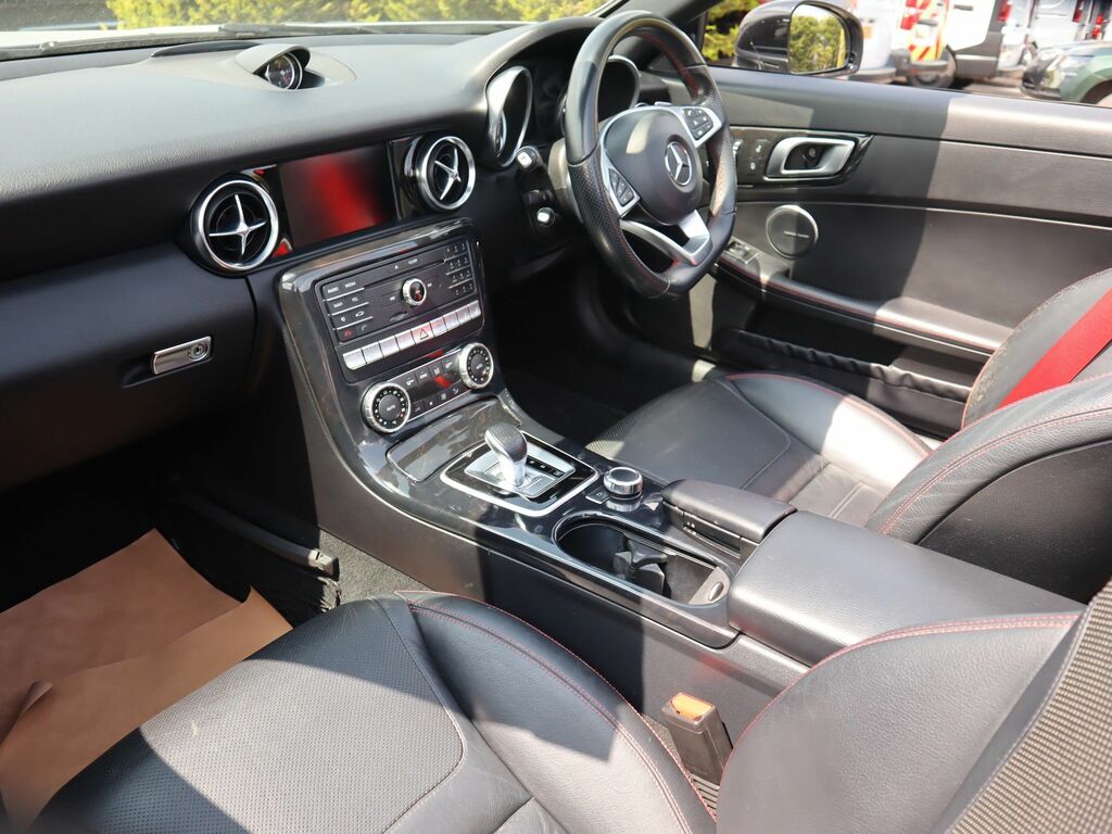 Mercedes-Benz SLC 2016 2.0 Slc200 Amg Line Convertible G- Grey #3