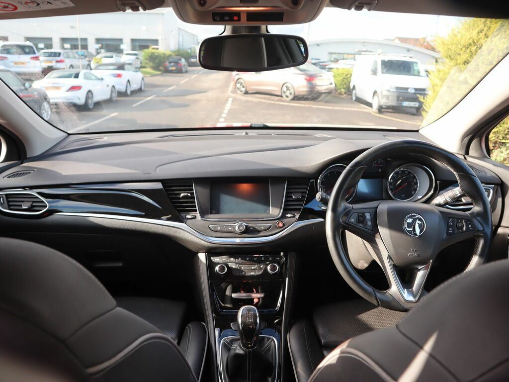 Vauxhall Astra 2016 1.4I Turbo Elite Hatchback SC66RNJ Red #2