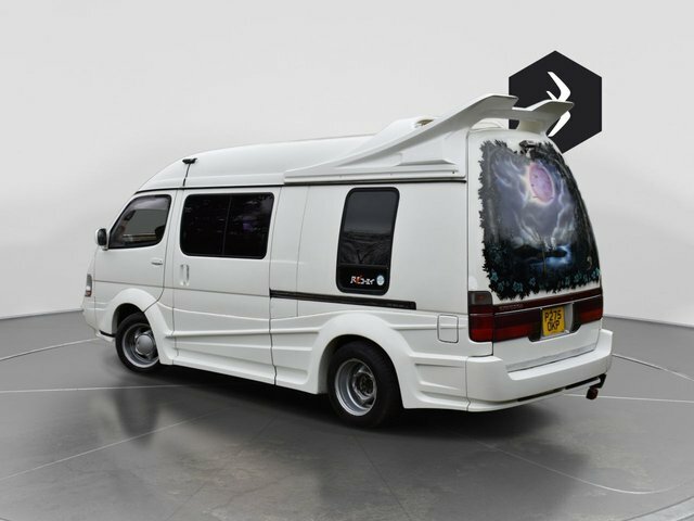 Toyota HiAce Unknown U450 White #4