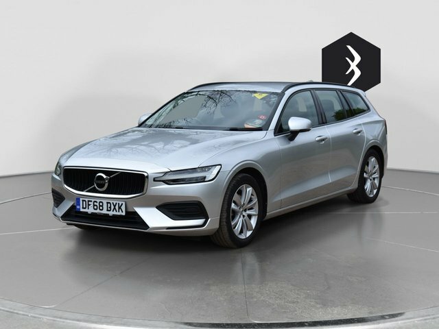 Volvo V60 2.0 D3 Momentum Estate Euro 6 S Silver #3