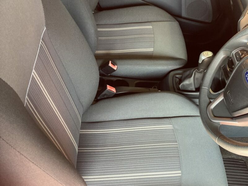 Ford Fiesta Hatchback CV09ZFS Silver #4