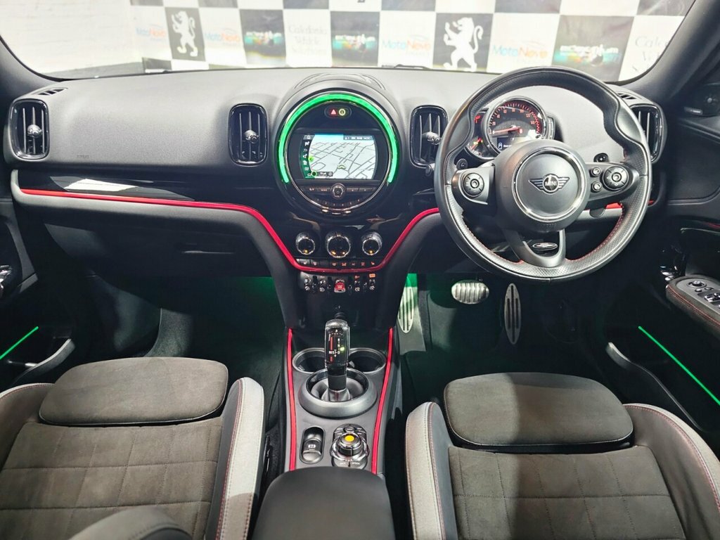 Mini Countryman John Cooper Works All4 BL69FOP Red #3