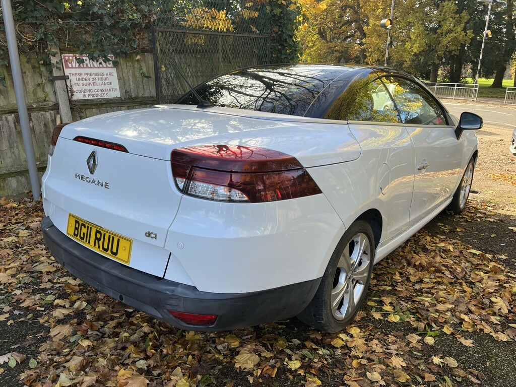 Renault Megane Convertible 1.9 Dci Dynamique Tomtom 201111 White #6