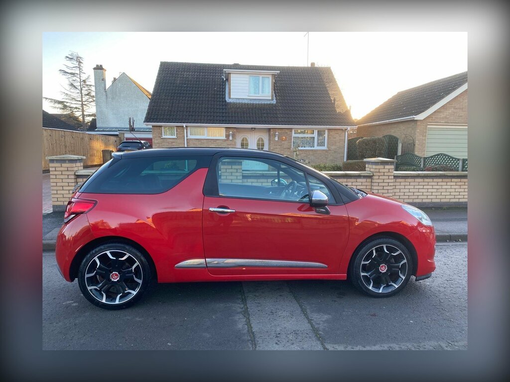 Citroen DS3 1.6 E-hdi Airdream Dstyle Plus Euro 5 Ss SA12GVT Red #3