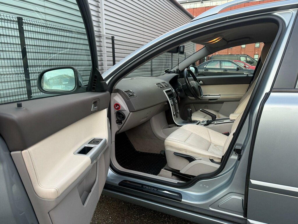 Volvo V50 1.6D Drive Se Lux Euro 4 Ss Silver #4