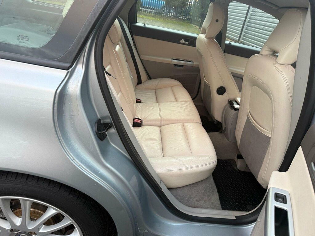 Volvo V50 1.6D Drive Se Lux Euro 4 Ss Silver #6