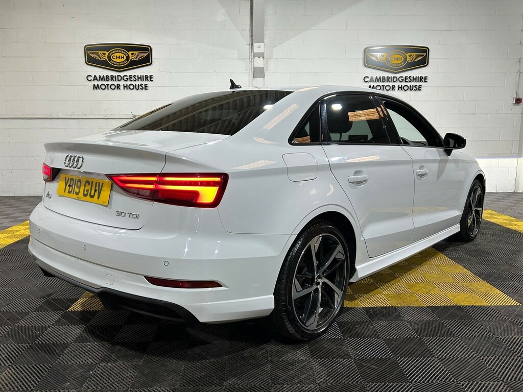 Audi A3 1.6 Tdi 30 Black Edition S Tronic Euro 6 Ss YB19GUV White #3