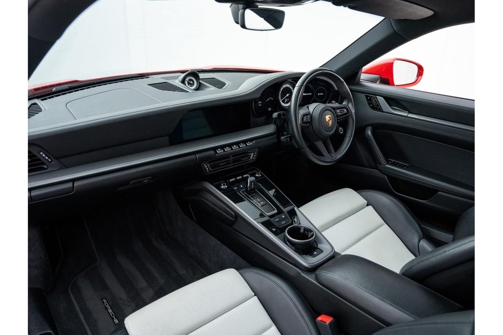 Porsche 911 992 Carrera Pdk Coupe YY69WAO Red #6