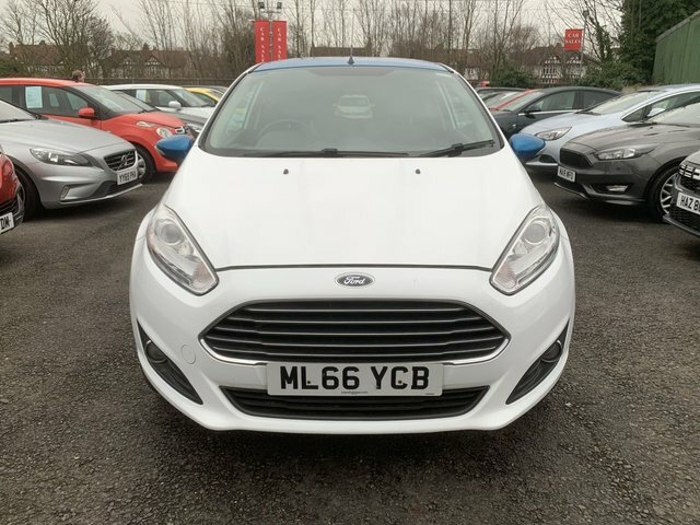 Ford Fiesta 1.25 Zetec White Edition Hatchback Manu ML66YCB White #2
