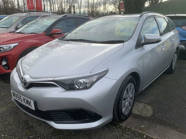 Toyota Auris 1.4 D-4d Active Touring Sports E Silver #3