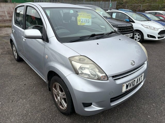 Daihatsu Sirion 1.5 Sx Silver #1