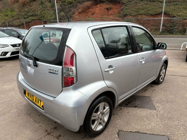 Daihatsu Sirion 1.5 Sx Silver #6