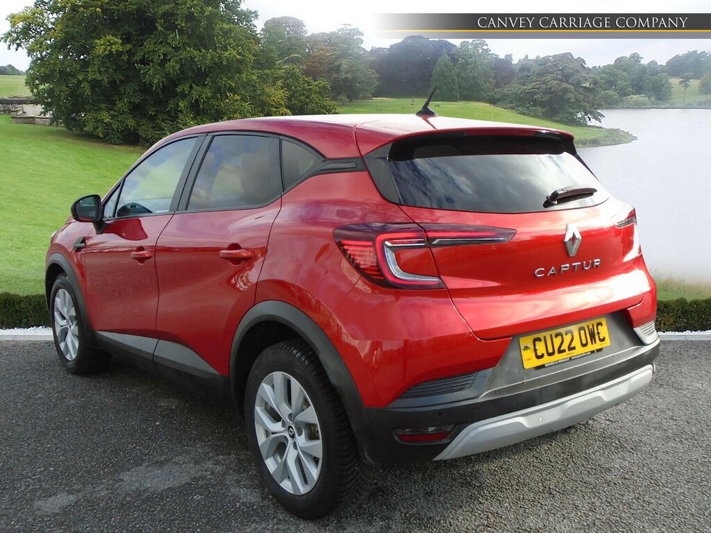 Renault Captur 1.0 Tce Iconic Edition Euro 6 Ss CU22OWC Red #4