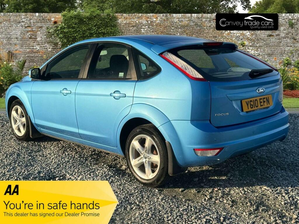 Ford Focus Hatchback 1.6 Zetec 201010 Blue #2