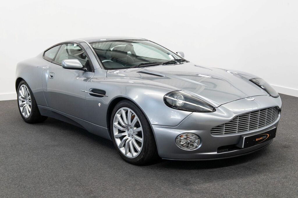 Aston Martin Vanquish Coupe MX54KZH Silver