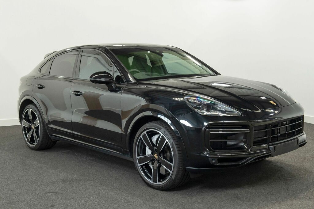 Porsche Cayenne Cayenne V8 T Black
