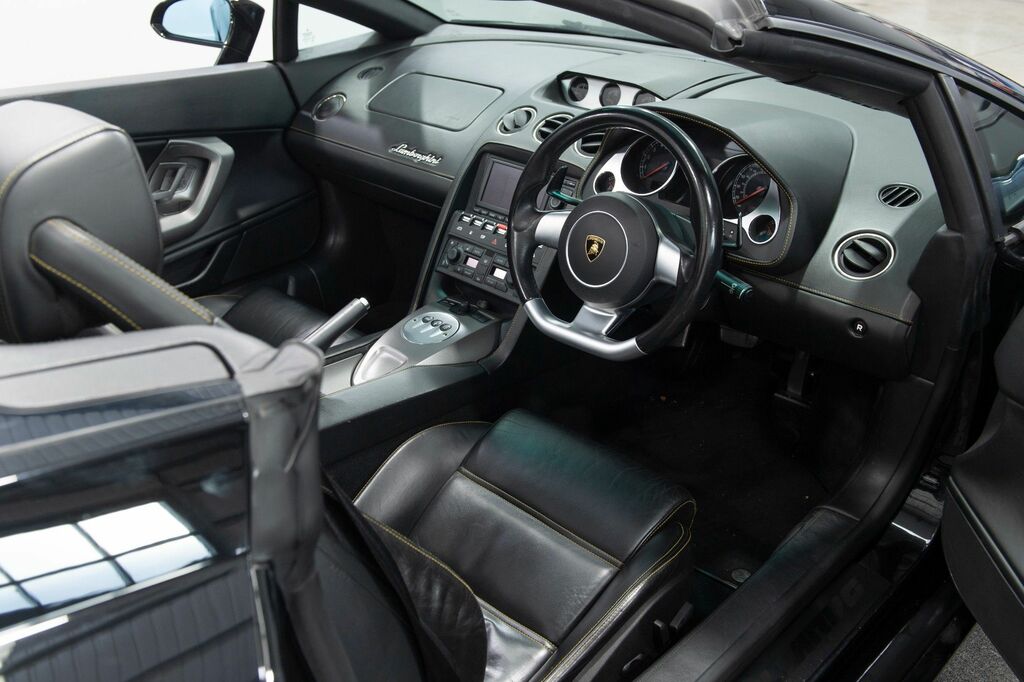 Lamborghini Gallardo Spyder Auto Black #11
