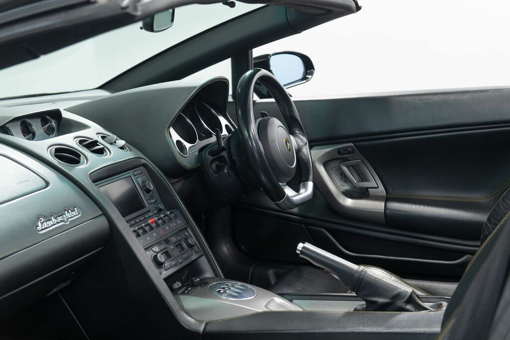 Lamborghini Gallardo Spyder Auto Black #16