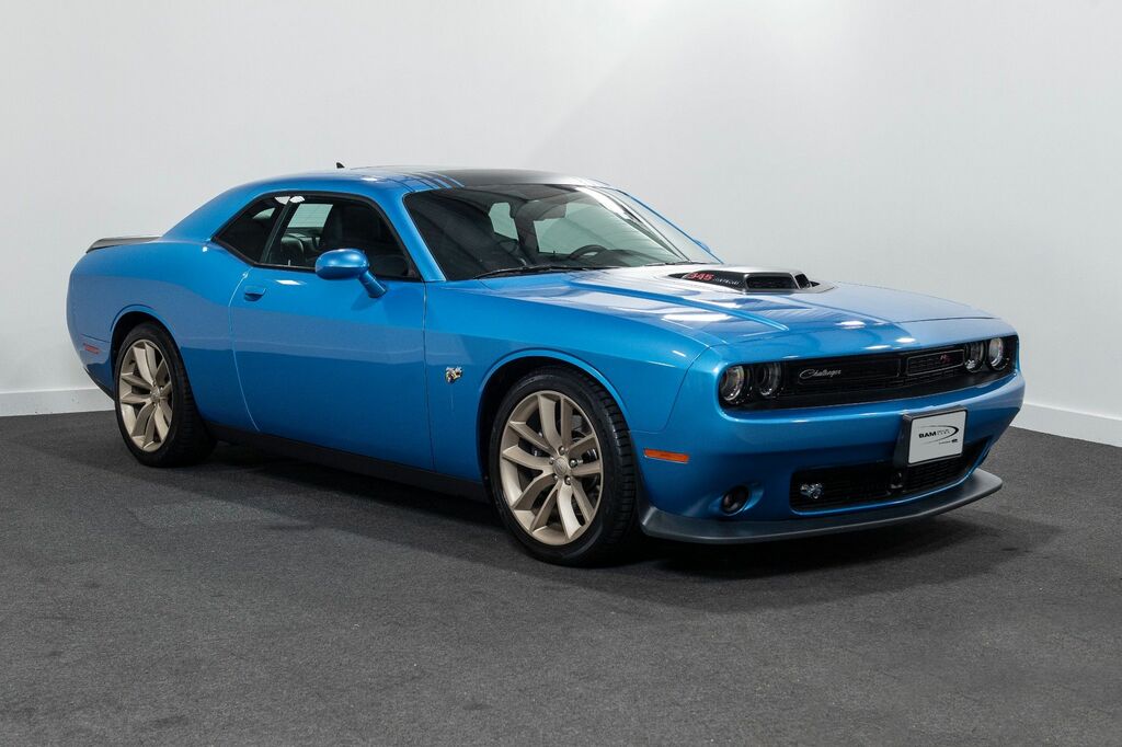 Dodge Challenger Coupe Grey #1