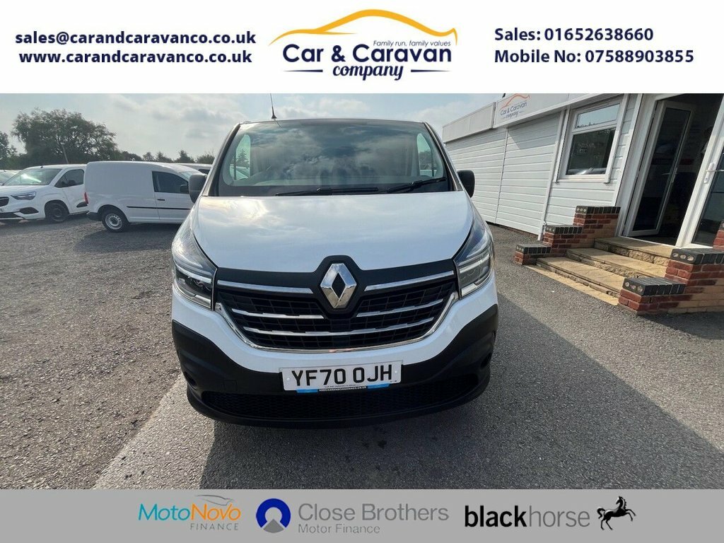 Renault Trafic Mpv YF70OJH White #2