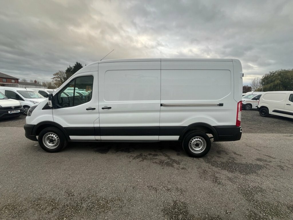 Ford Transit Custom 2L Leader LA72WJL White #3