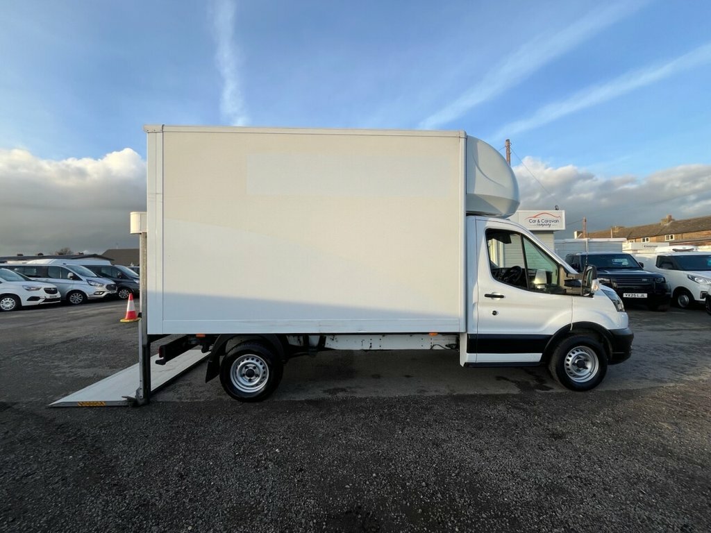 Ford Transit Custom 2L Leader HS71ECX White #2