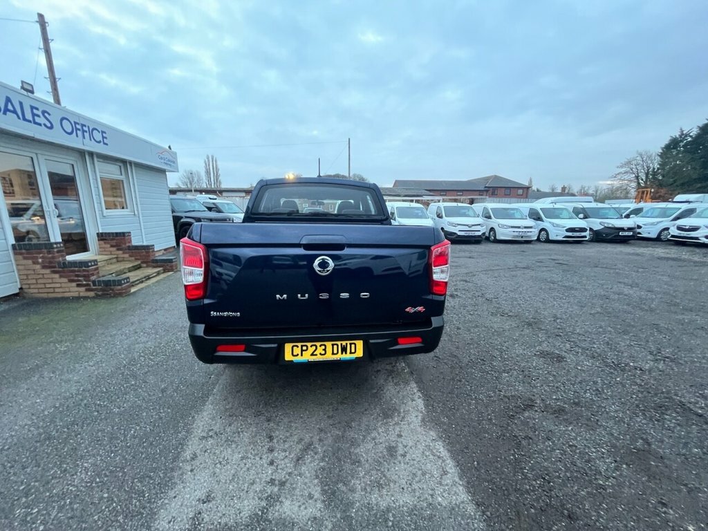 SsangYong Musso 2.2L Ex Blue #3