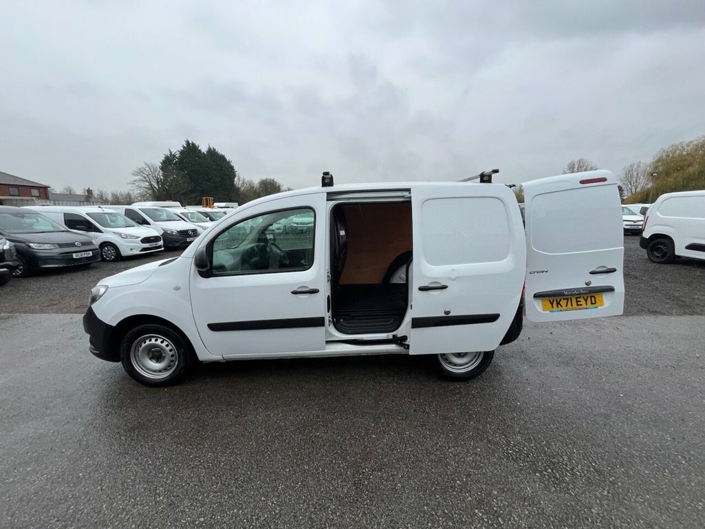Mercedes-Benz CITAN 1.5L Pure YK71EYD White #4