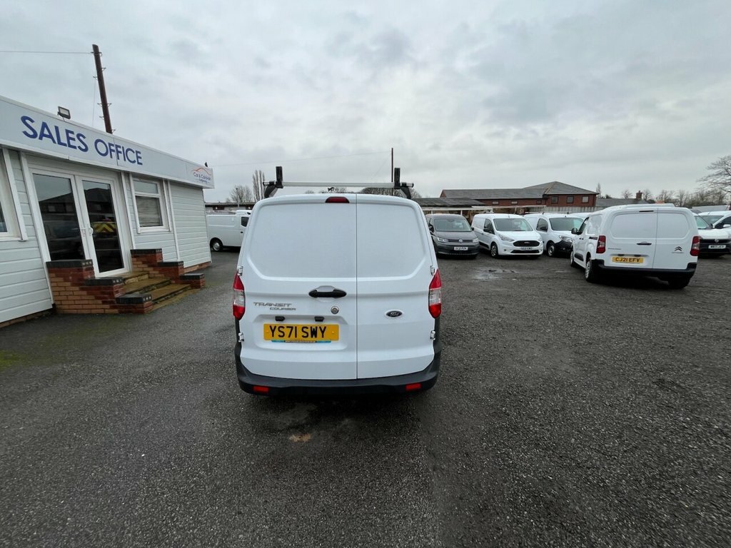 Ford Transit Courier 1L Leader YS71SWY White #4