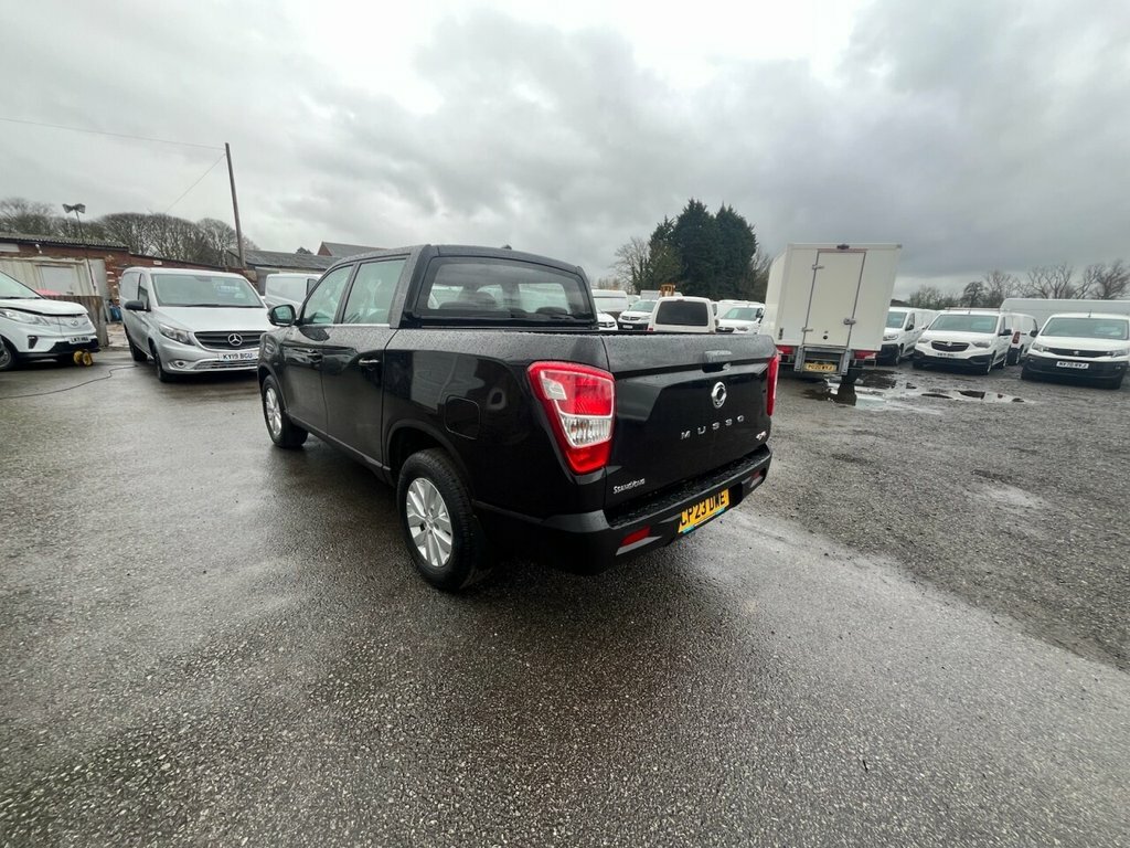 SsangYong Musso 2.2L Ex Black #5