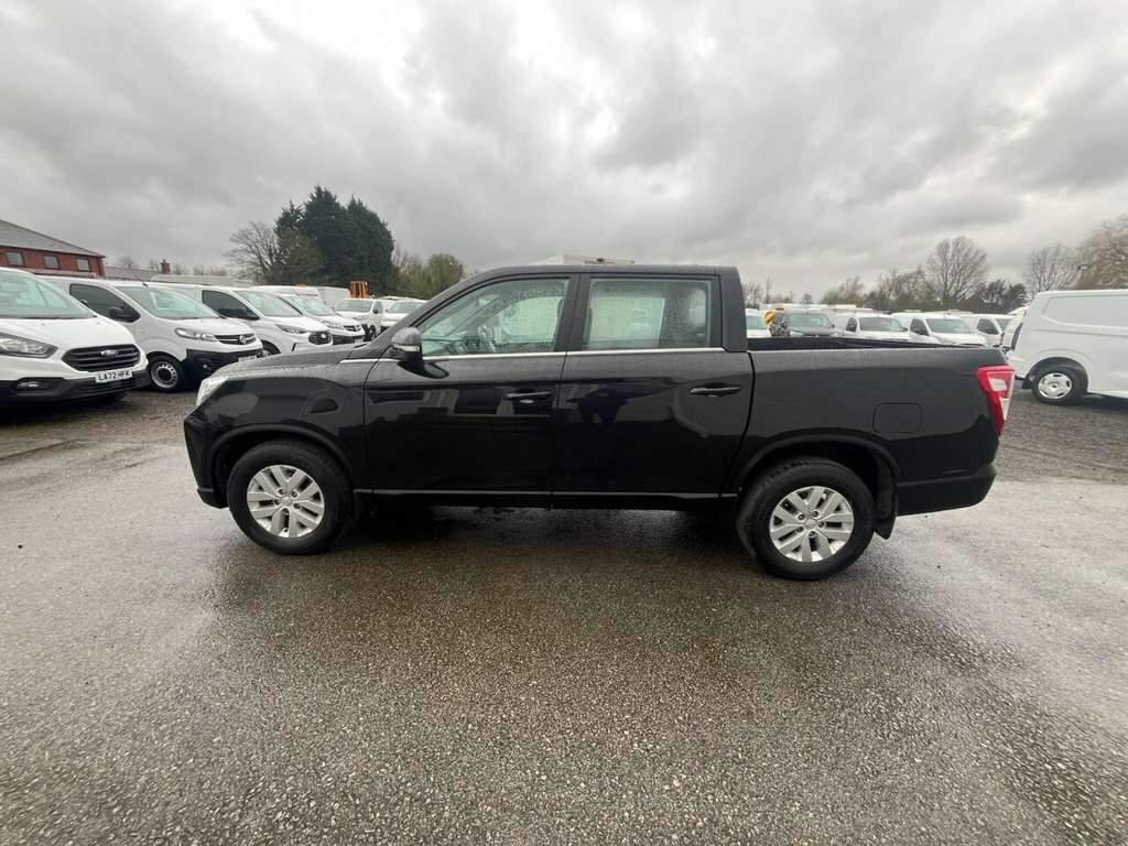 SsangYong Musso 2.2L Ex Black #3
