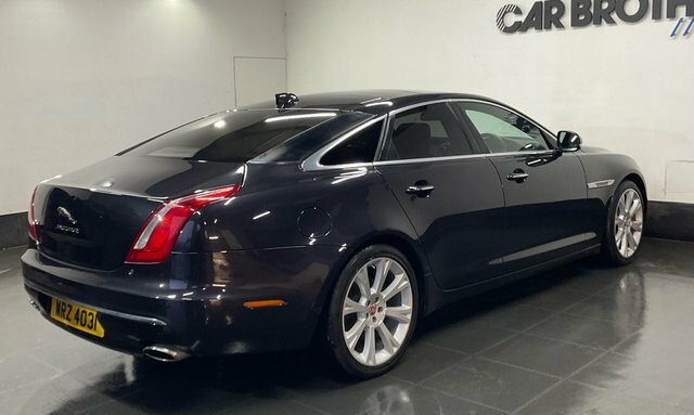 Jaguar XJ 3.0D V6 Portfolio Saloon Euro 6 S Black #6